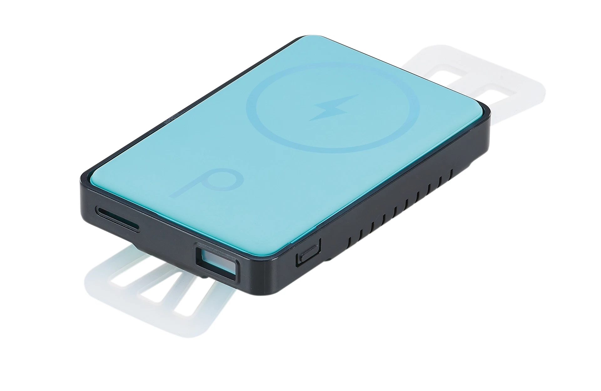 Smartphone Halterung mit Power Bank - Ansicht diagonal auf weißem Grund