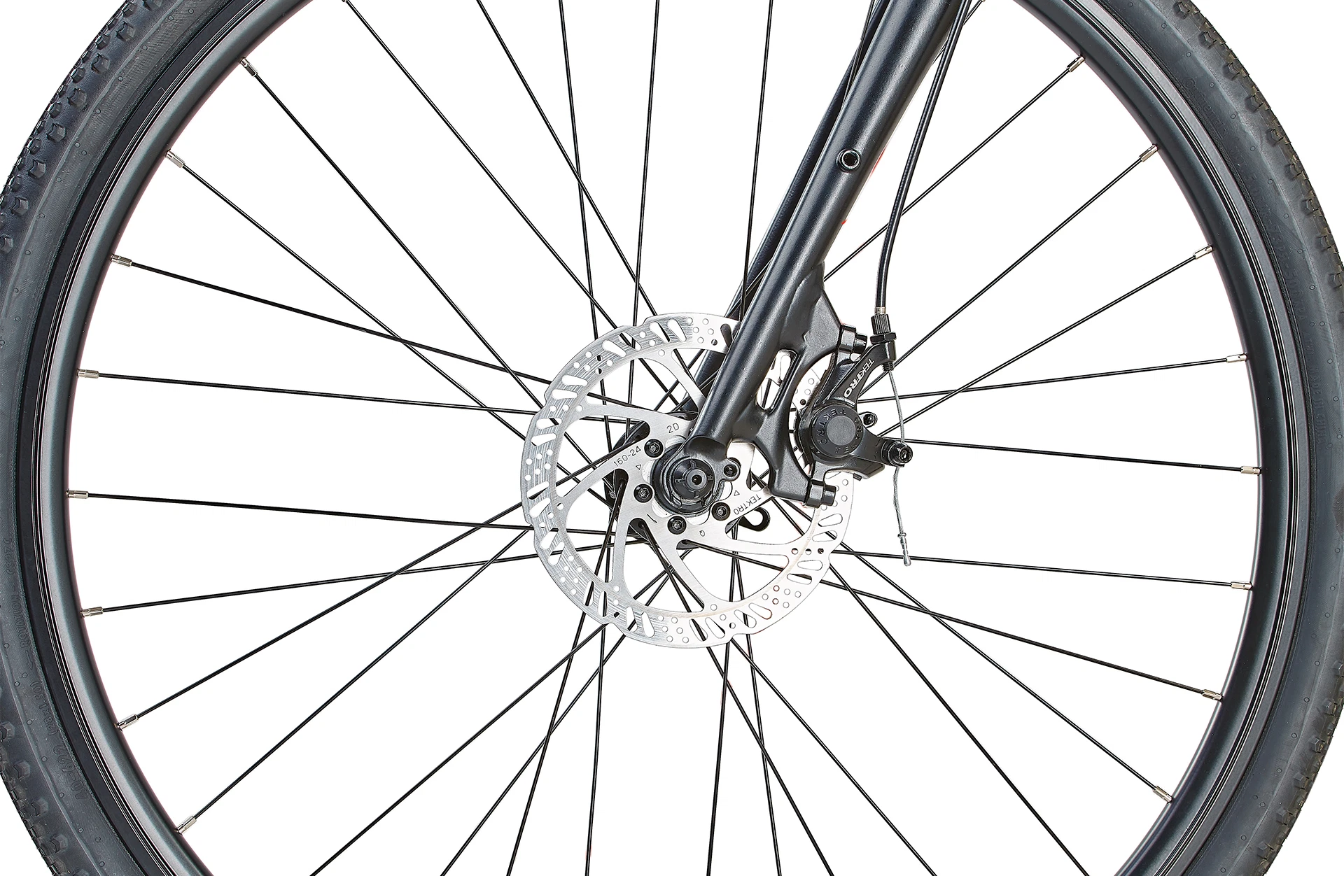 Bildausschnitt Vorderrad mit Scheibenbremse und Gabel vor weißem Hintergrund