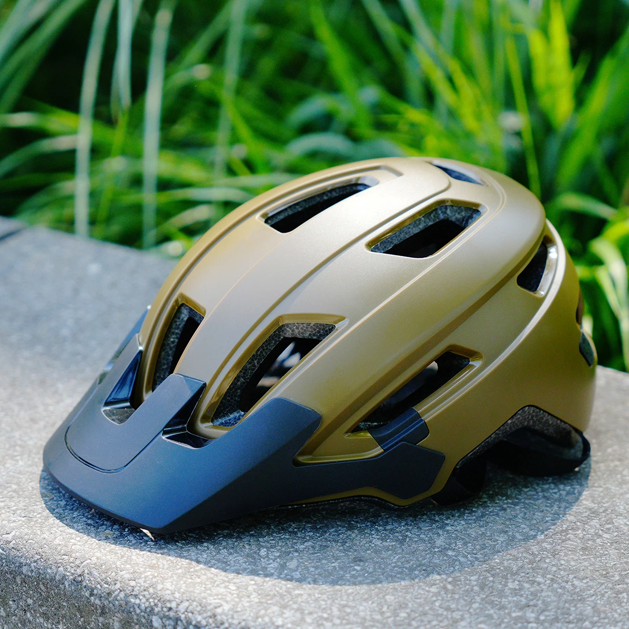 E-Bike Helm Biodome L