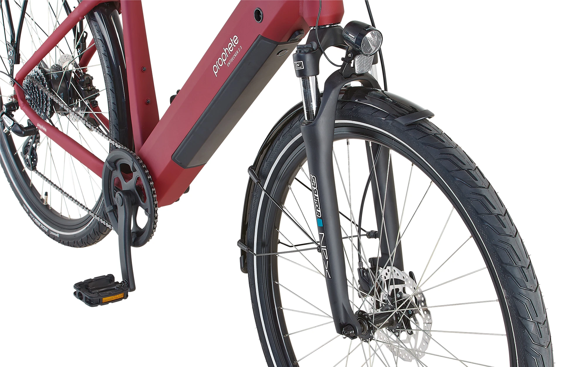 Bildausschnitt Detailansicht Federgabel und vollständig im Rahmen integrierter Akku (nach unten herausnehmbar) vor weißem Hintergrund