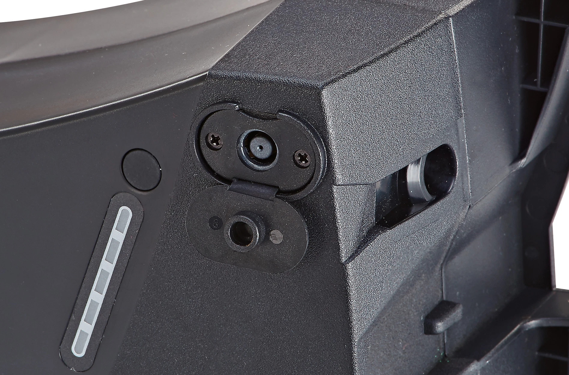 AEG Side Click Akku Ladeanschluss - Detailansicht