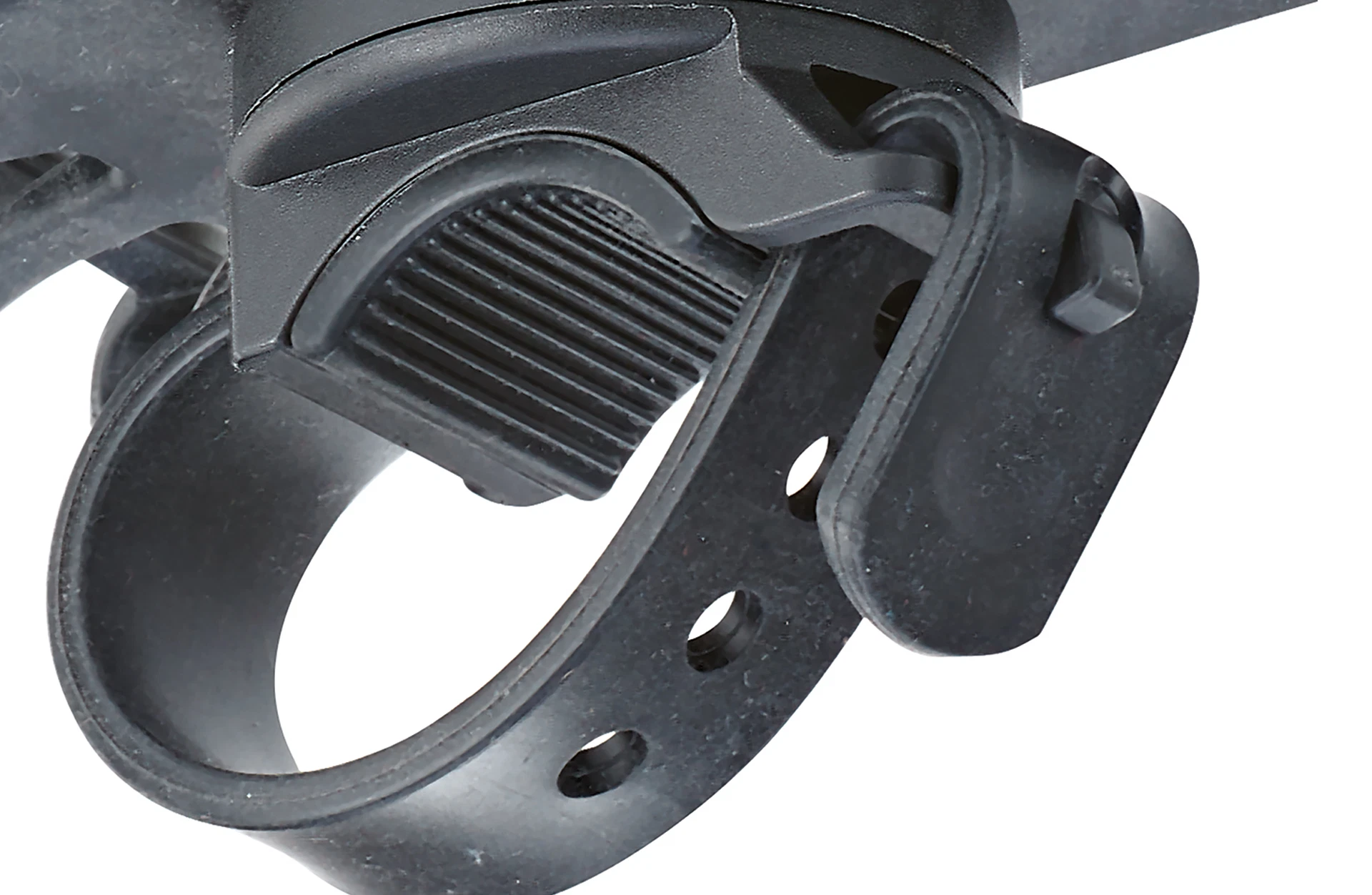 Smartphonehalter Detailaufnahme Befestigung - Ansicht diagonal unten auf weißem Grund