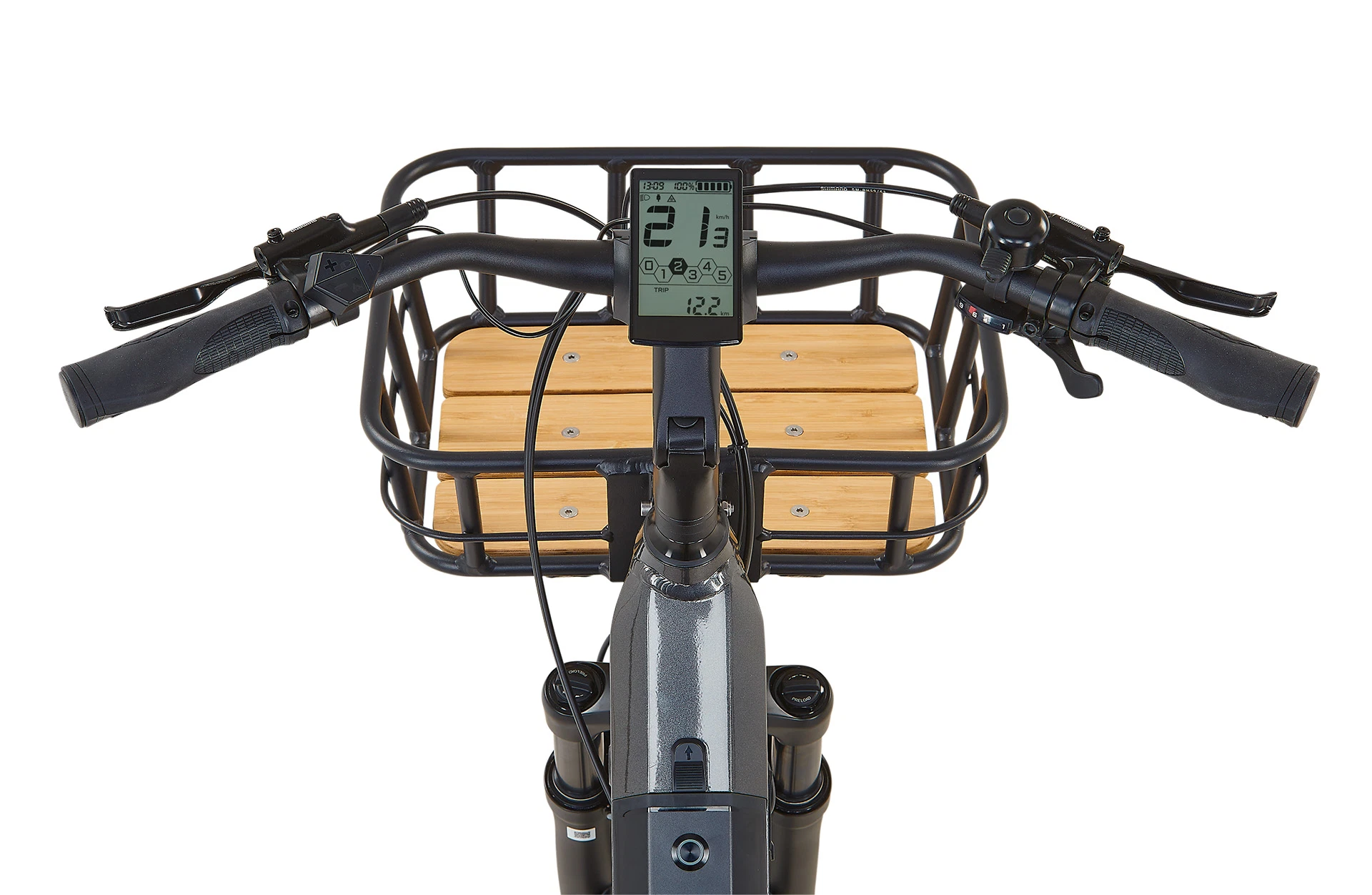 Bildausschnitt Lenker mit LCD-Display, Bremshebeln und großem Frontkorb mit Holzplatte für Gepäck.