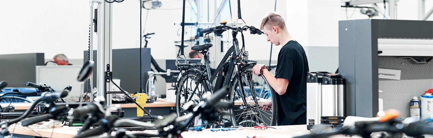 Werkstattpakete_banner_1500x480px